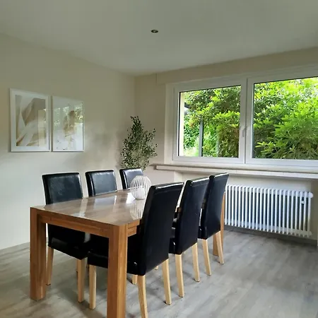 Whirlpool, Billiard, Sauna! Lacher Holiday home *