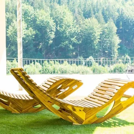 Whirlpool, Billiard, Sauna! Lacher Holiday home *