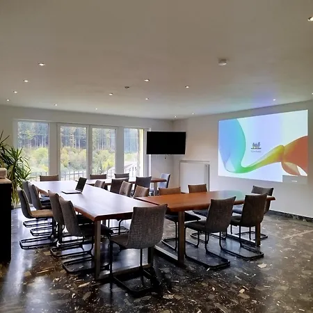 Whirlpool, Billiard, Sauna! Lacher Holiday home *